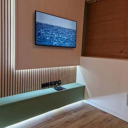 Apartment Cosy Haven 5 Min From Carnival Hyper-center! *