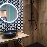 Cosy Haven 5 Min From Carnival Hyper-center! 니스